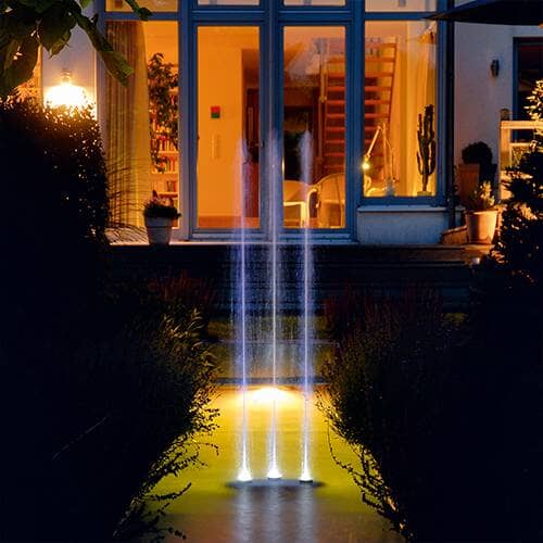 Oase Water Trio Lighted Spray Fountain Fountains OASE
